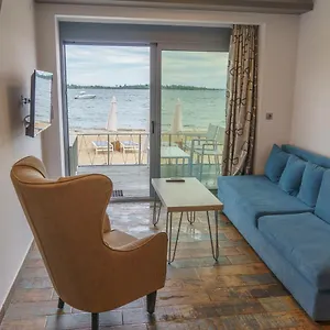 Zinozis Apartment Vourvourou