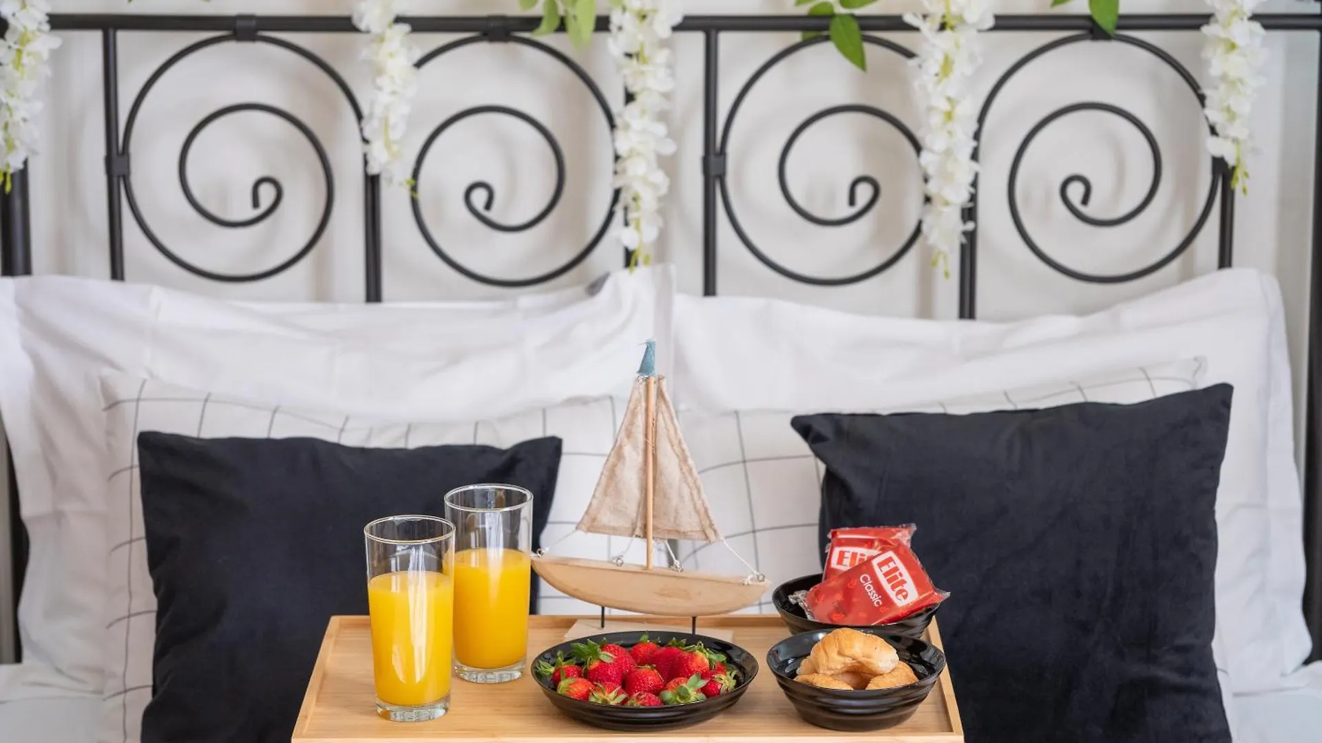 Cocomelo Apts 3 Luxury Heraklion